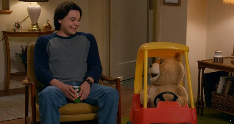 2 сезон 6 серия Третий лишний (Тед) смотреть онлайн